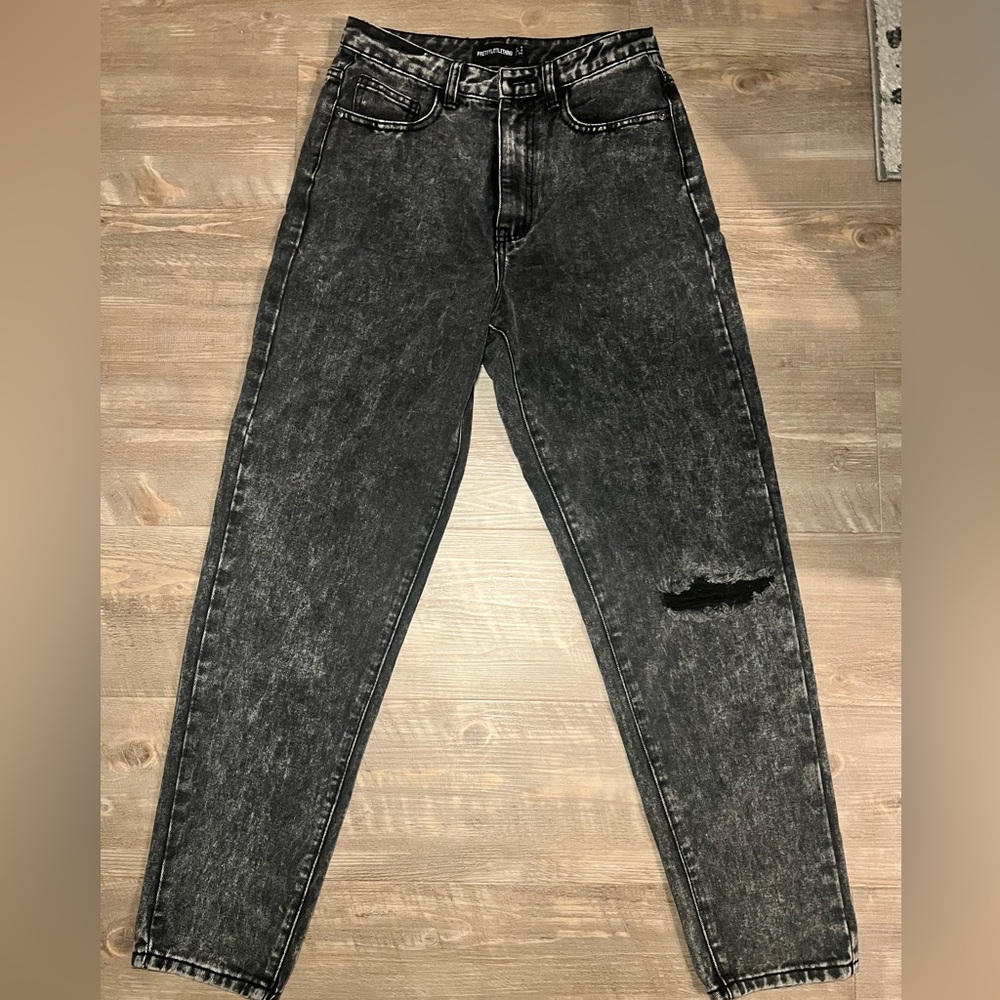 Pretty Little Things ripped jeans